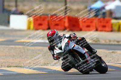 media/Apr-09-2022-SoCal Trackdays (Sat) [[c9e19a26ab]]/Turn 2 (1140am)/